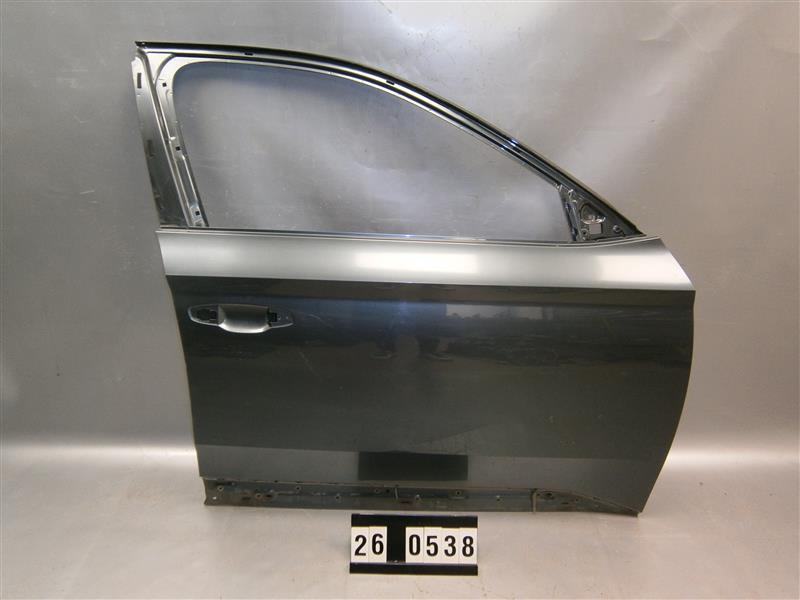 pravé přední dveře Škoda Superb III 3V0 831 312