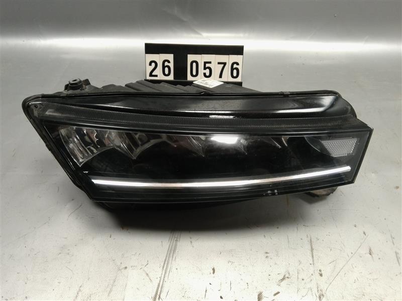 pravé přední LED světlo Škoda Octavia IV 5E4 941 016