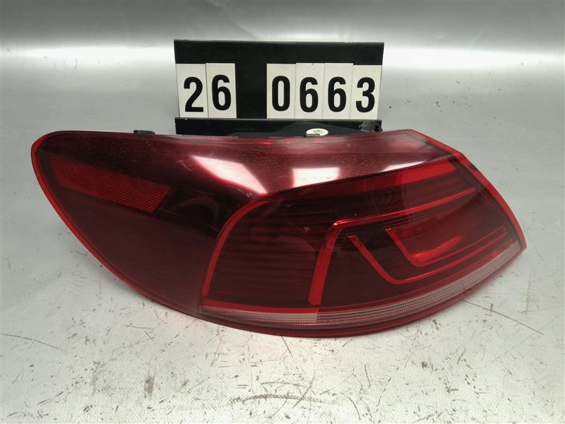 pravé zadní světlo VW Passat CC lift 3C8 945 207M
