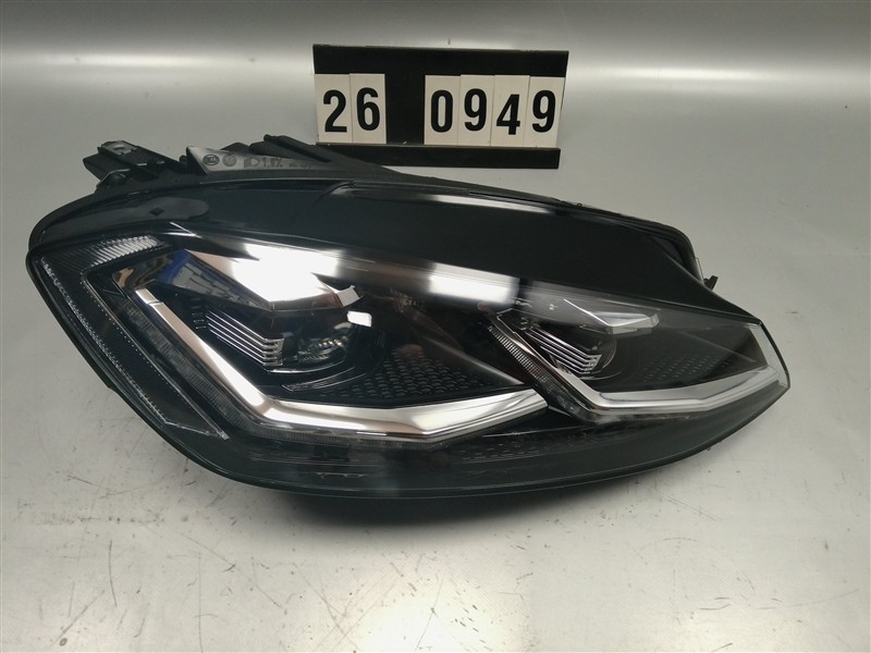 pravý přední LED světlomet VW Golf 7 lift 5G1 941 774