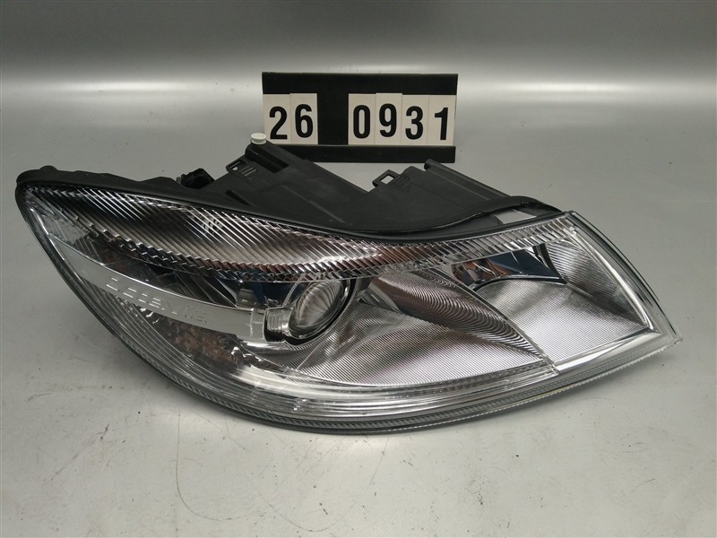 pravé přední světlo xenon Škoda Octavia II lift 1Z1 941 018 T