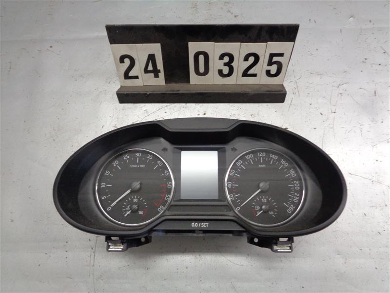 panel sdružených přístrojů škoda octavia III 2.0tdi