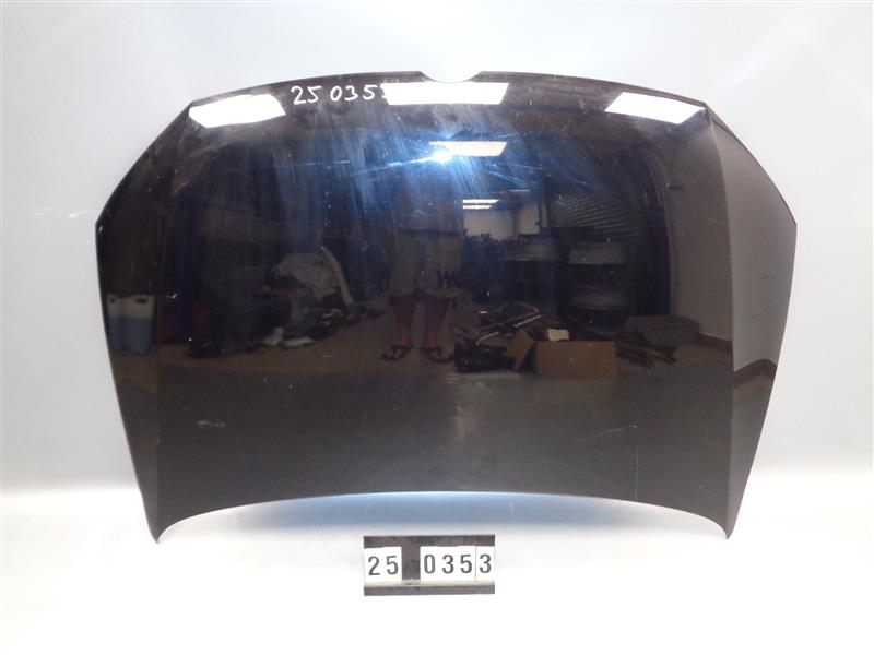 kapota volkswagen polo 6R0 823 031 A