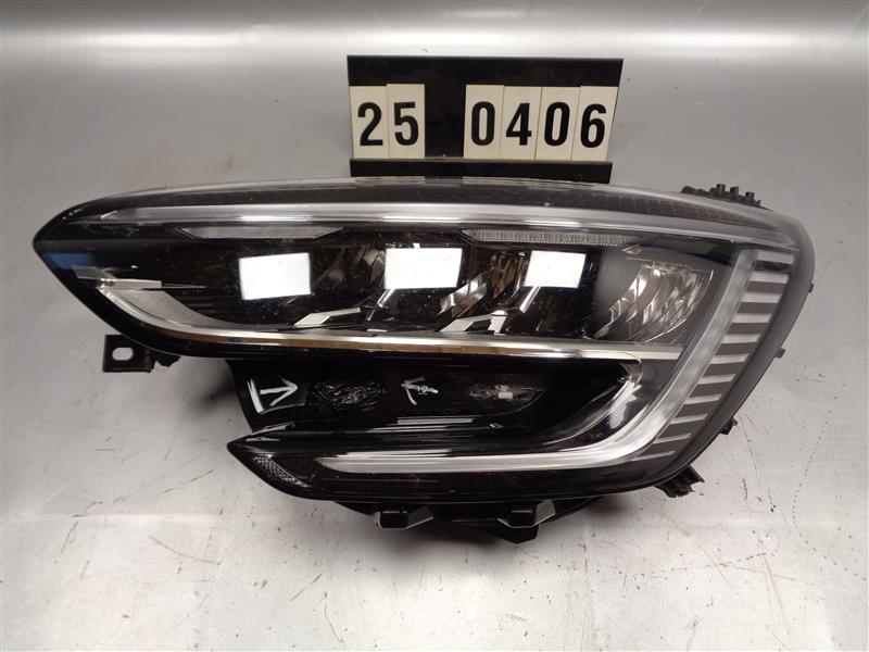 levé přední LED světlo 260 602 024 R