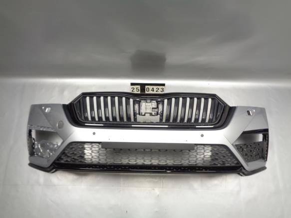 přední nárazník Škoda Octavia 3 RS 5E3 807 217 F