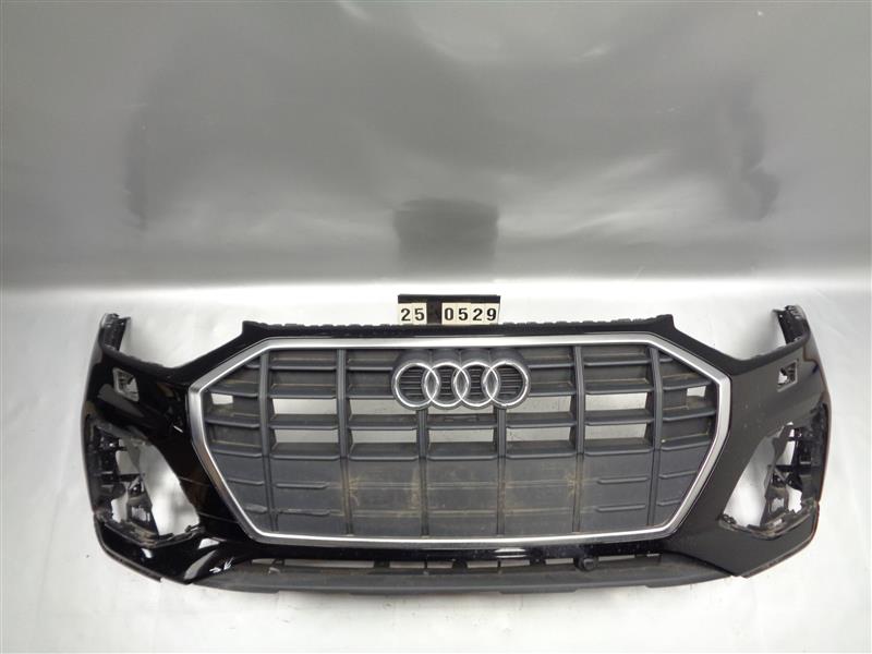 přední nárazník Audi Q5 80A 807 437 Q