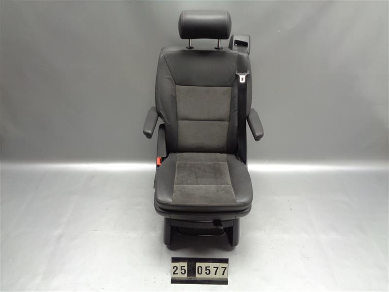 otočné sedadlo VW Multivan T5 T6