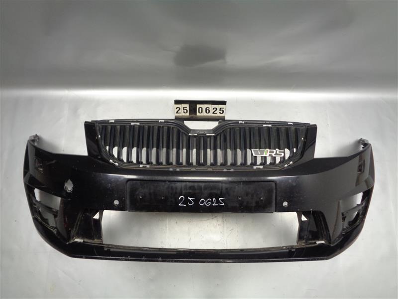 přední nárazník Škoda Octavia RS 3 5E0 807 221 F