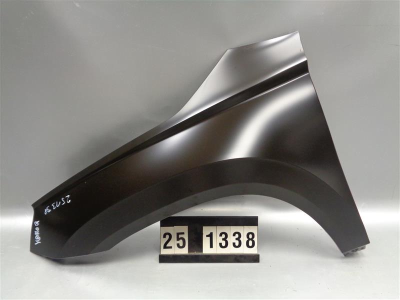 levý přední blatník Škoda Karoq 57A 821 105 A