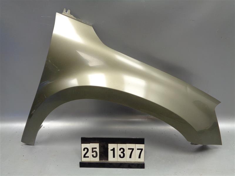 pravý přední blatník Škoda Yeti lift 5L0 821 022 A