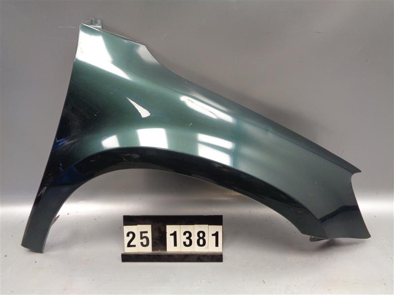 pravý přední blatník Škoda Yeti 5L0 821 022