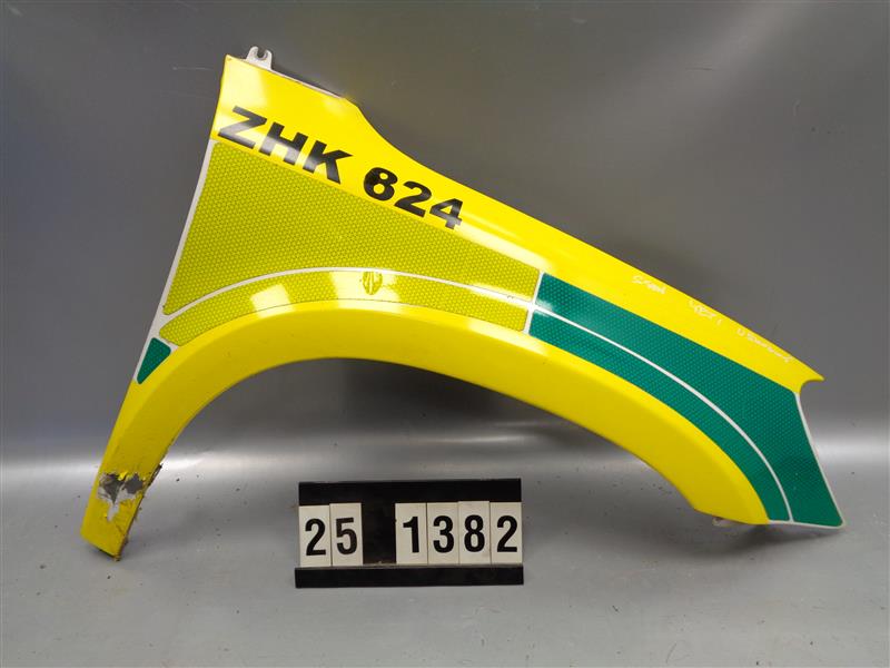 pravý přední blatník Škoda Yeti 5L0 821 022