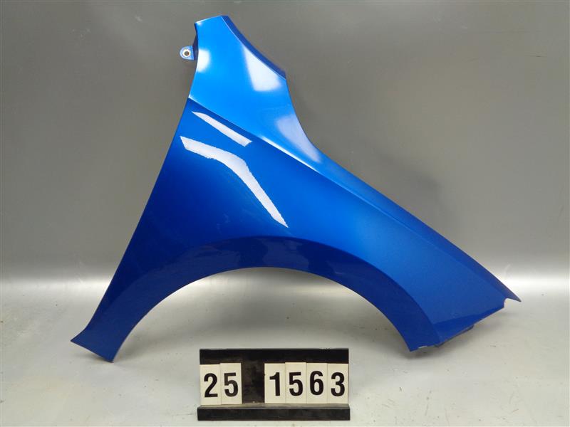 pravý přední blatník Škoda Rapid lift