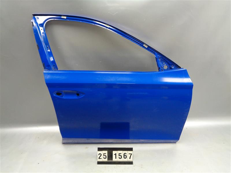 pravé přední dveře Škoda Octavia IV