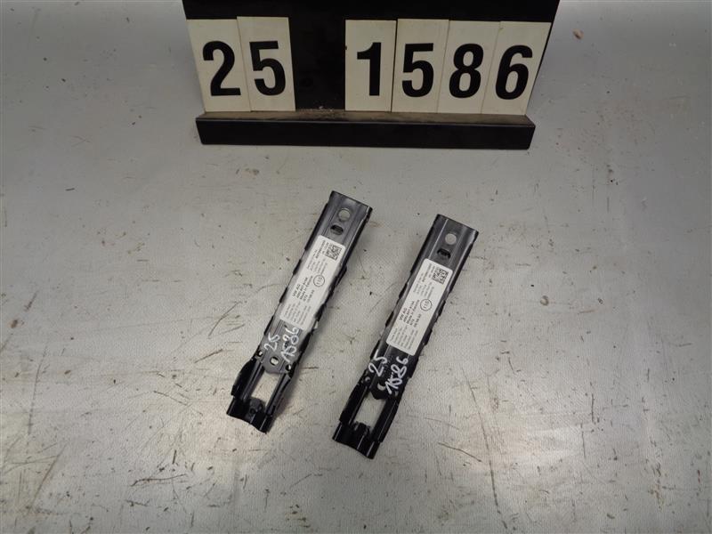 mechanismus nastavení výšky pásu 4H0 857 819 A