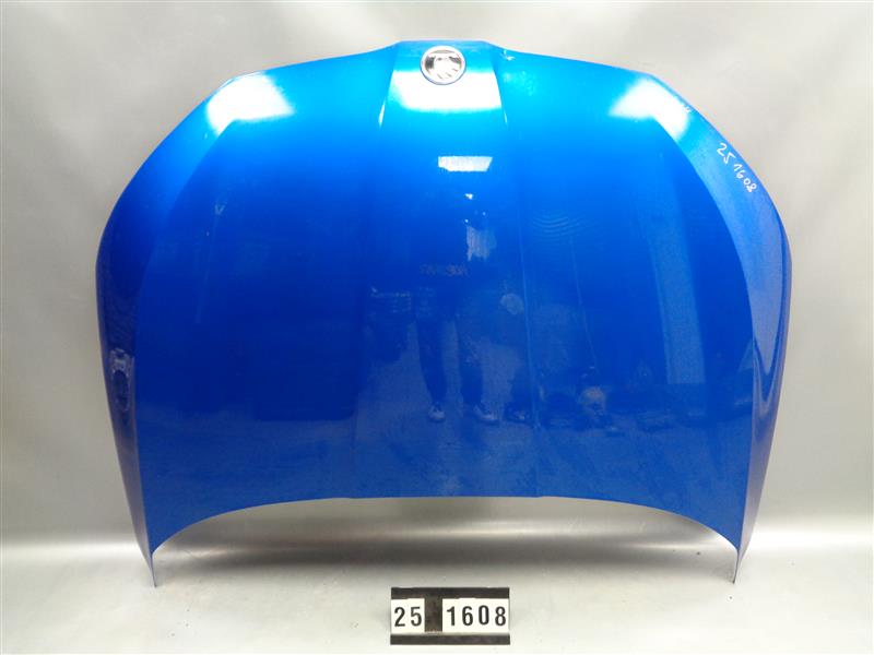 přední kapota Škoda Scala 657 823 031/A