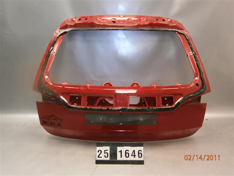 páté dveře Škoda Scala 657 827 159 A