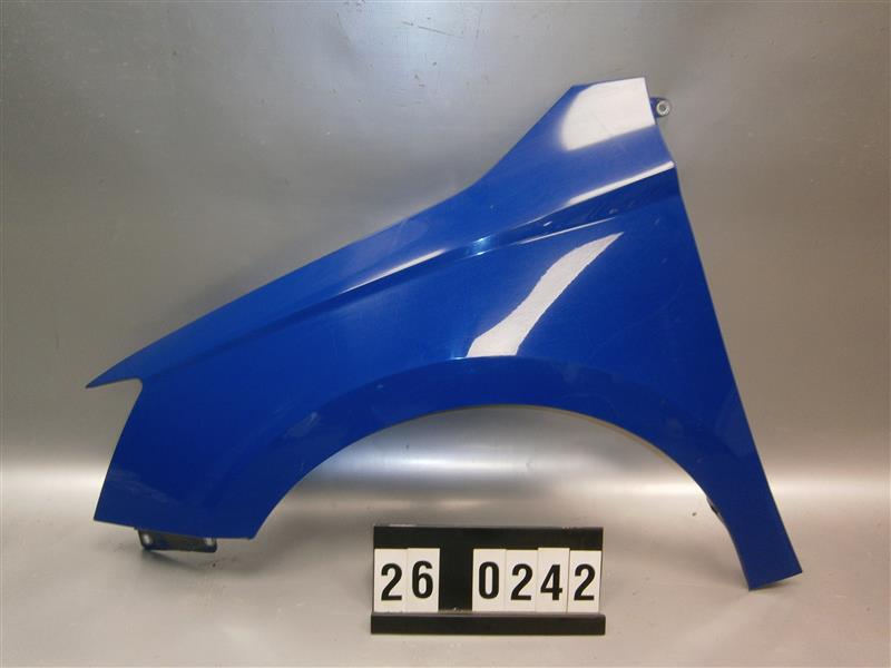 levý přední blatník Škoda Fabia III 6V0 821 105