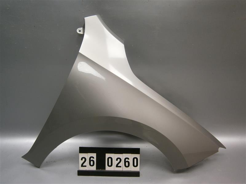 pravý přední blatník Škoda Rapid lift 5JA 821 022 D