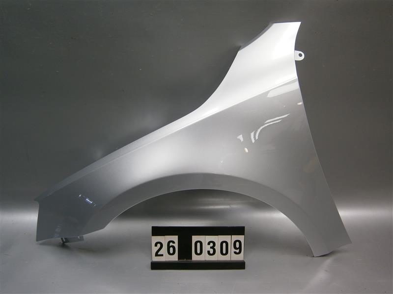 levý přední blatník Škoda Octavia III 5E0 821 105 A/B