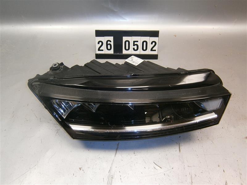 přední pravé světlo Škoda Octavia IV 5E4 941 016