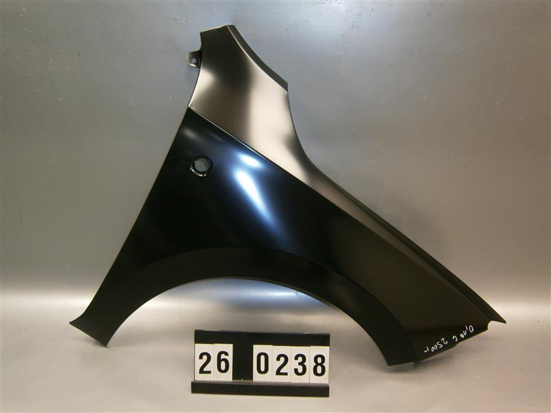 pravý přední blatník Škoda Rapid